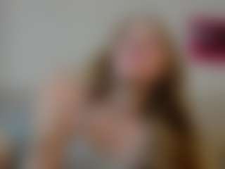 Live cam show with ZoeViltz - Blonde Hair on liverealitysex.com