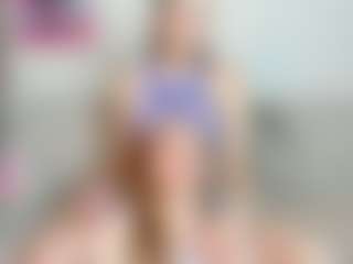 Live cam show with ZoeViltz and Judi - Pov on Camsoda