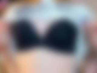 ZoeViltz and Judi's Live Sex Cam Show