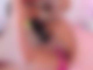 Live cam show with ErikaMoore - Striptease on iamadamtest123.com