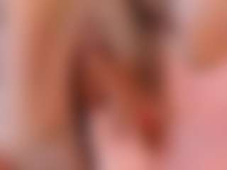 Live cam show with ErikaMoore - Ride Torso on iamadamtest123.com