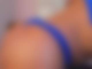 ErikaMoore's Live Sex Cam Show