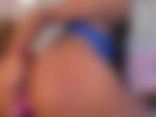 ErikaMoore's Live Sex Cam Show