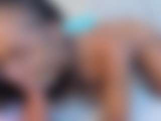 Live cam show with ErikaMoore - Creamy on Hubzter Live