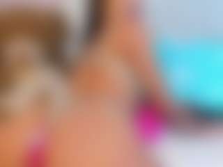 Live cam show with ErikaMoore - Squirt on MyBangCams
