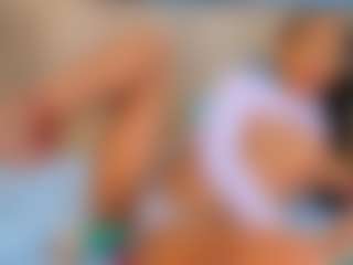 Live cam show with ErikaMoore - Shaved Pussy on CSO-WL
