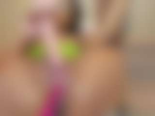 Live cam show with ErikaMoore - Ebony on CamClone | colombia
