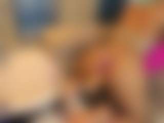 ErikaMoore's Live Sex Cam Show
