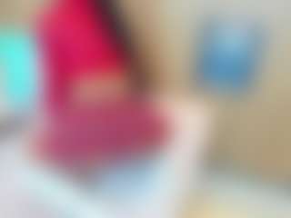Live cam show with ErikaMoore - Petite Young Adult on luckytryst.com