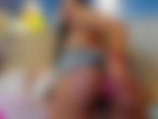 Live cam show with ErikaMoore - Black Lush on sexylivex.com