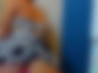 Live cam show with ErikaMoore - Fuck on fapnchat
