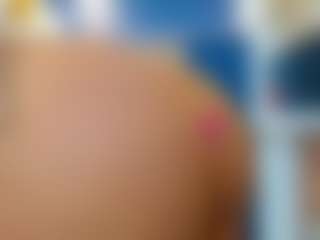 Live cam show with ErikaMoore - Shaved Pussy on crypto-cams