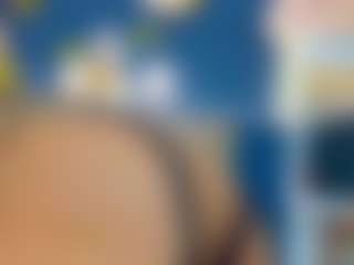 ErikaMoore's Live Sex Cam Show