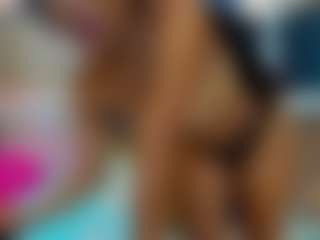 Live cam show with ErikaMoore - Black Small Tits on Hubzter Live