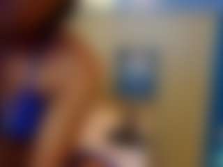 Live cam show with ErikaMoore - Strip Ebony on Camsoda | colombia