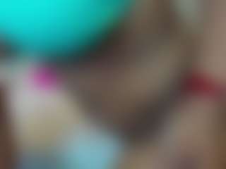Live cam show with ErikaMoore - Nipple Play on TeamSkeetLive