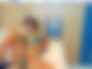 Live cam show with ErikaMoore - Petite on Chatstar