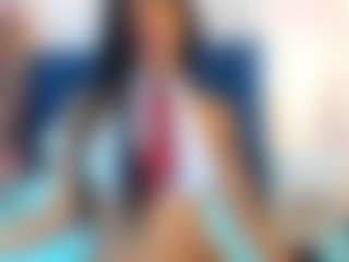 Live cam show with ErikaMoore - Squirt on fapnchat