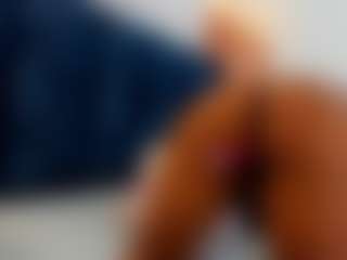 Live cam show with ErikaMoore - Black Young Adult on Dare Cams