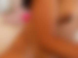 Live cam show with ErikaMoore - Orgasm on Camsoda