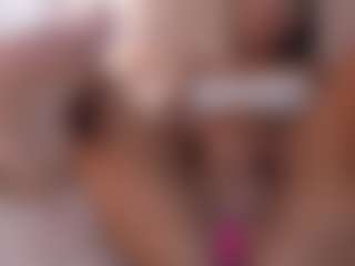 ErikaMoore's Live Sex Cam Show