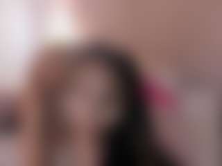 Live cam show with ErikaMoore - Creamy on xxxlivecams.org