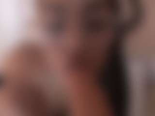 ErikaMoore's Live Sex Cam Show