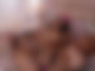ErikaMoore's Live Sex Cam Show