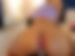 ErikaMoore's Live Sex Cam Show