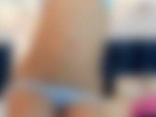 ErikaMoore's Live Sex Cam Show