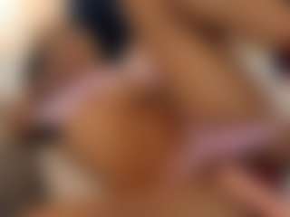 Live cam show with ErikaMoore - Sexy on Uber Horny