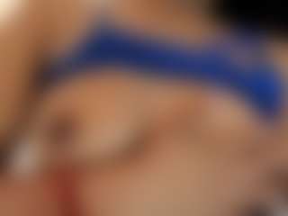 Live cam show with ErikaMoore - Dildo Lovense on Camiplay Live