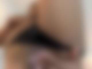 ErikaMoore's Live Sex Cam Show