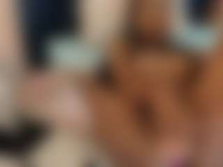 ErikaMoore's Live Sex Cam Show