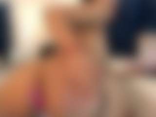 ErikaMoore's Live Sex Cam Show
