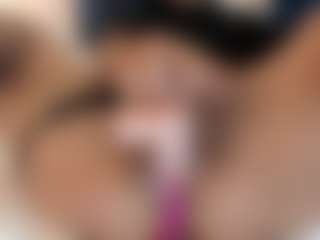 Live cam show with ErikaMoore - Black Dildo on makecum.org