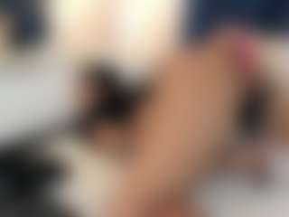 ErikaMoore's Live Sex Cam Show