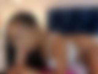 ErikaMoore's Live Sex Cam Show