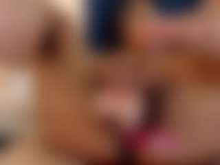 ErikaMoore's Live Sex Cam Show