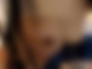 ErikaMoore's Live Sex Cam Show