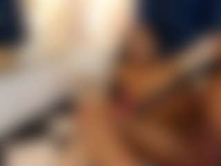 ErikaMoore's Live Sex Cam Show