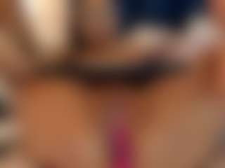 ErikaMoore's Live Sex Cam Show