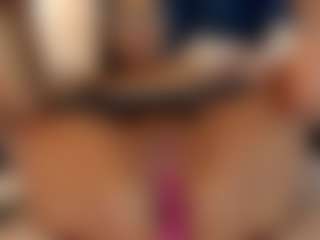 ErikaMoore's Live Sex Cam Show