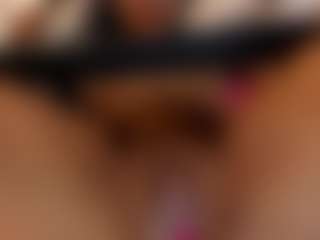 ErikaMoore's Live Sex Cam Show