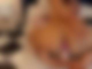 ErikaMoore's Live Sex Cam Show