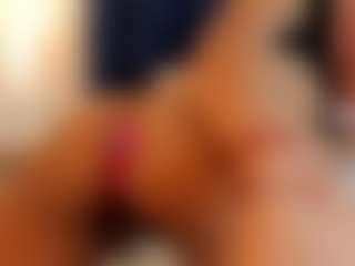 ErikaMoore's Live Sex Cam Show
