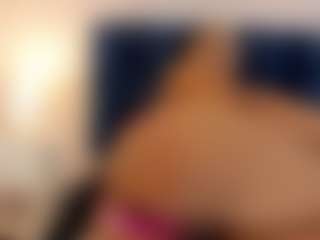 ErikaMoore's Live Sex Cam Show