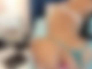 Live cam show with ErikaMoore - Fuck on TastyBlacksLive