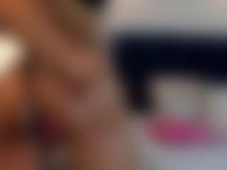 Live cam show with ErikaMoore - Ride Torso on madthumbs