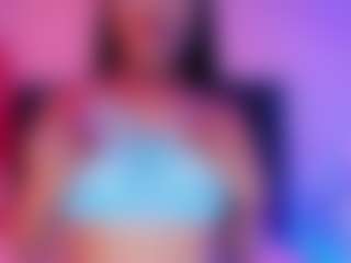Live cam show with ErikaMoore - Public Ebony on AdultVida.com